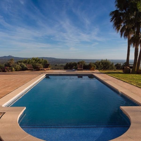 puntiro%CC%81 country views