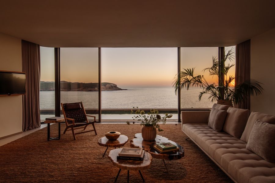 The Cliffhanger Living Room by sunset