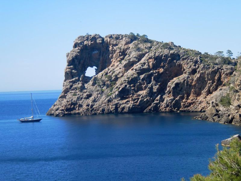 sailing cruise mallorca south