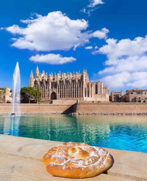 majorca palma cathedral enzaimada right scaled