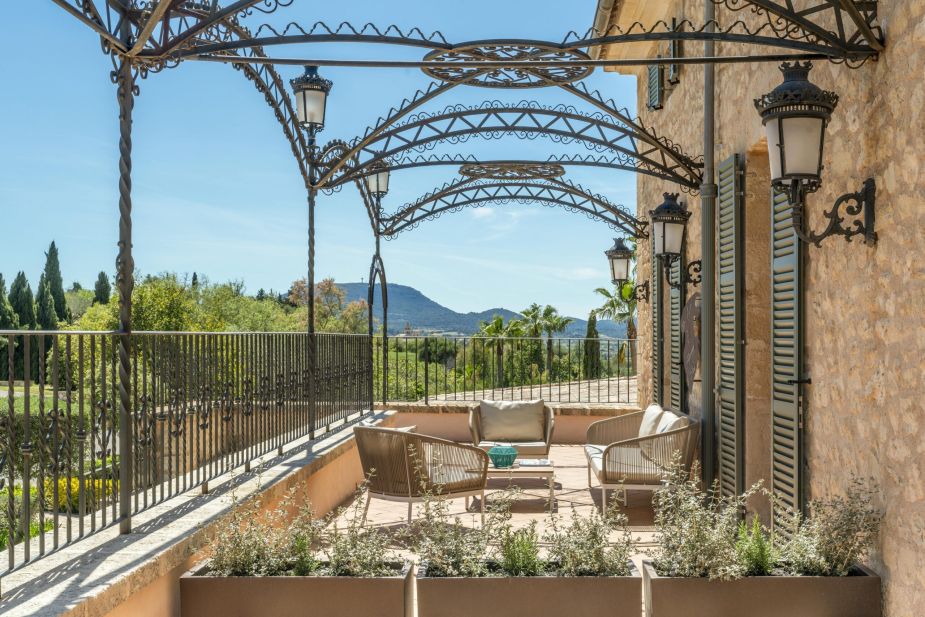 Montuiri32compress scaled c17cbc2a