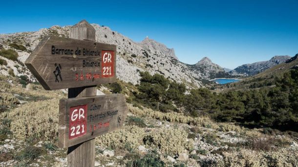 GR221 Dry Stone Route 2 dbdb10fd