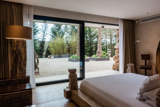 Luxury 8 bedroom villa in ibiza