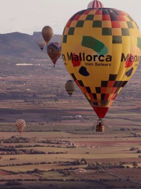 wp-content/uploads/2022/01/hot-air-balloon-tour-mallorca.jpg