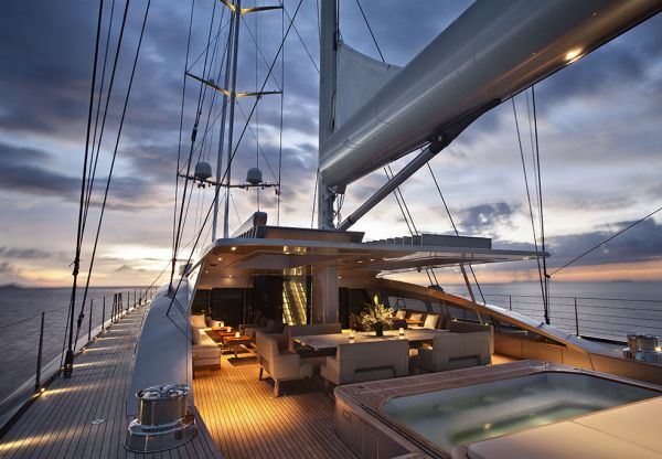 luxury sail yacht deck 72177c21