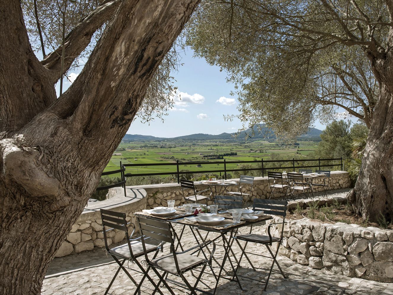 Finca Serena terrace overlooking the countryside