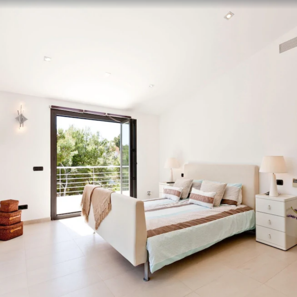 modern villa mallorca bedroom e2c09b6f